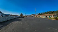 Delta Motel Hotels in Bay City