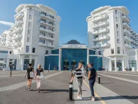 Résidence- Aiga Resort Thermal & Spa Hotéis em Chatel-Guyon