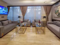 Cairo Taj Mohandessn Hotels & Suites Отели рядом с достопримечательностью «Докки»