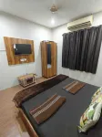 Hotel Shree Kedarnath in Front of Railway Station Platform No 8