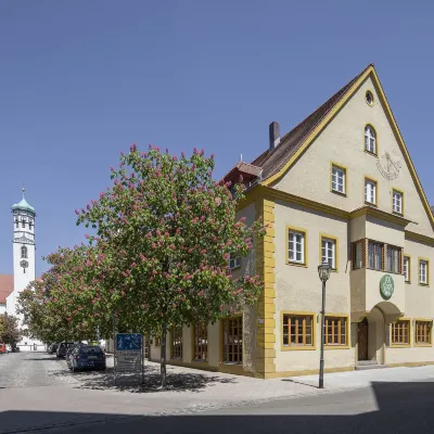 Joesepp´S Hotel am Hallhof Hotels near Memmingen Train Station