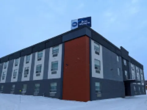 Best Western Swan Castle Inn Hotels in Cochrane District