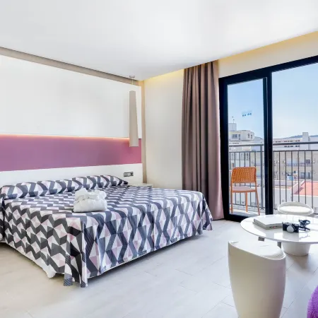 The Purple Hotel - Adults Only