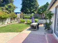 Family Friendly Homestead + 2 Aquarium Passes located 25 minutes from Monterey Rabobank Stadium 주변 호텔