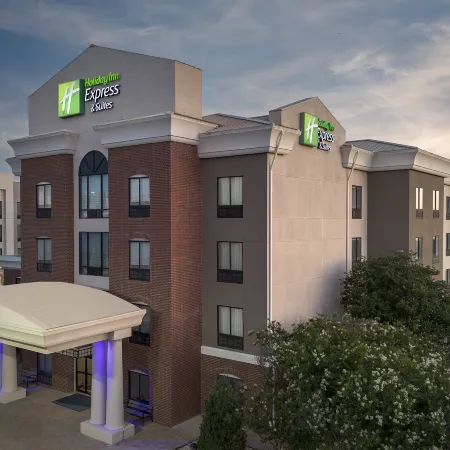 Holiday Inn Express & Suites DFW WEST - HURST by IHG