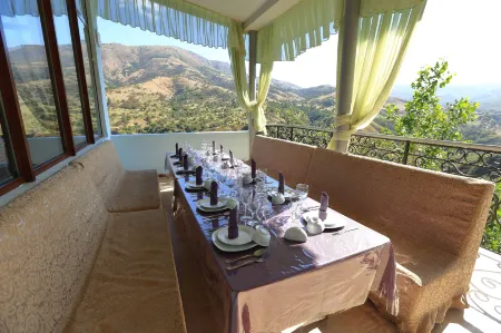 Recreation Zone Dustlik