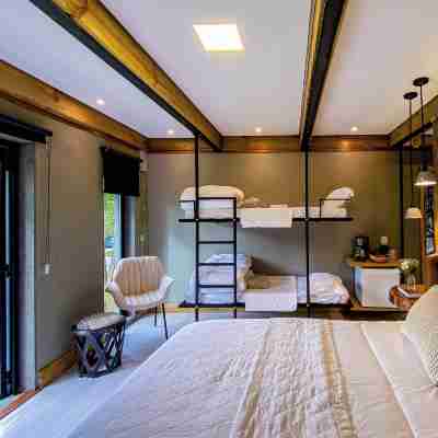 Celeiro Lake Village Rooms