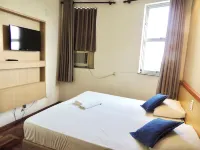 Pouso Alegre Hotel Inn - Próximo a Unimed e Rodoviária - Parkplatz