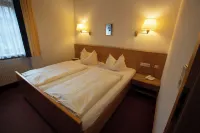 Appartement-Hotel Finkenhof Hotels in Kirchham