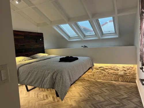 Corcho Rooms - Bed and Breakfasts