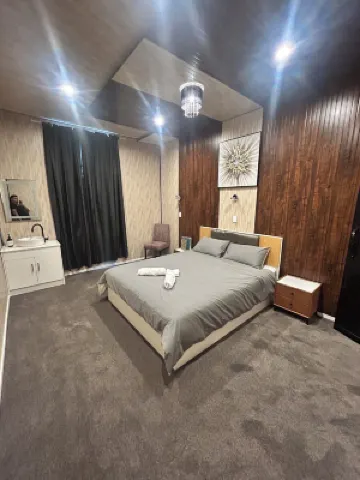 더 블랙호스 호텔