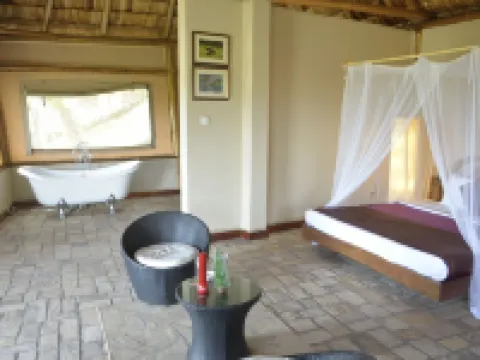 Enganzi Game Lodge Hotels in Bunyaruguru