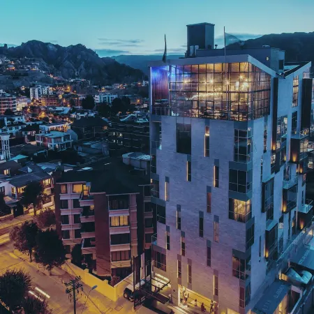 Atix Hotel