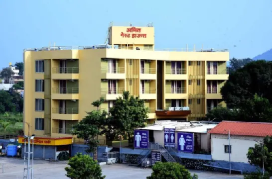 Hotel Amit Palace Hotels near Shree Vighnahar Ganapati Mandir, Ozar