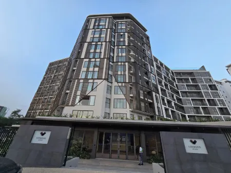 Loxwood House Отели рядом с Аэропорт Котока