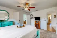 Sunset Oasis Pool Home Hotels in Crystal River