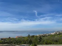 Villa V Отели в г. 