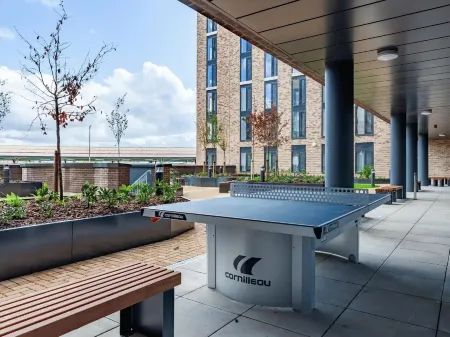 For Student Only - Ty Nant in Swansea Отели рядом с достопримечательностью «Waterfront Viewpoint»