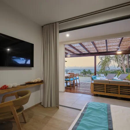 Moorea Beach Villas