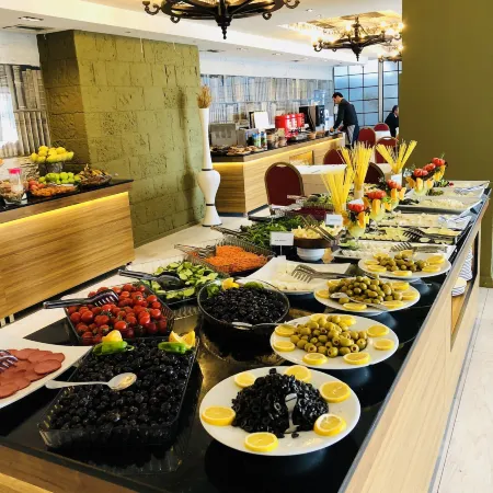 Grand Amisos Hotel