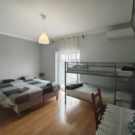 Residencial Marialva Park Hoteles en Corroios
