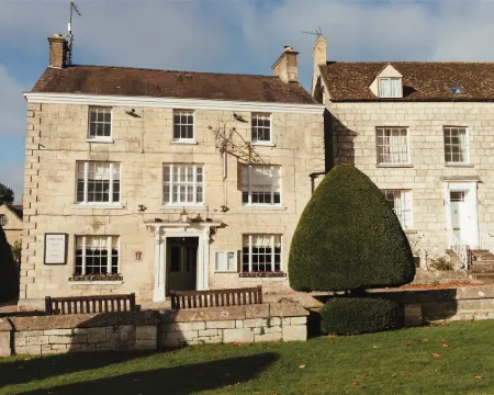 The Falcon Inn Hotels in Painswick