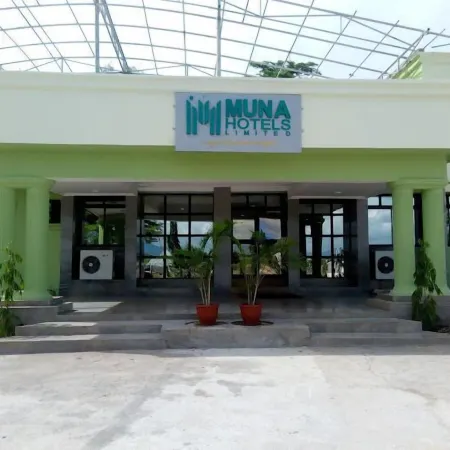 Muna Hotels