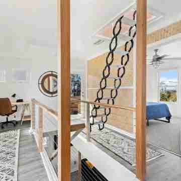 Anastasia Island Villa Upper Level + Rooftop Rooms