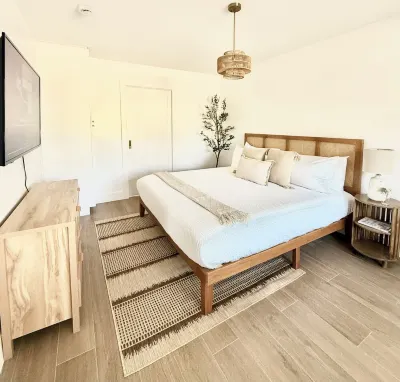 Pool - FirePit - Near South Beach -Wynwood -Design District FIU Biscayne Bay Campus附近的飯店