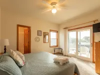 Sandy Pants-Walk to Beach! Hotels in Duck