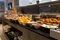 The Londoner Hotel St. Julian's فنادق في سليما