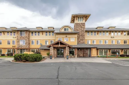 Desert Canyon Golf Resort