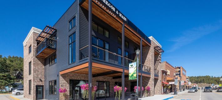 McGregor and Main Luxury Lofts Hotels in Pennington County