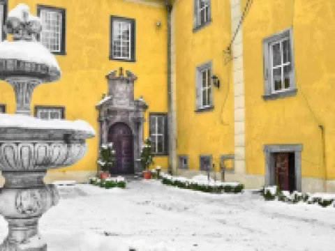 帕拉克拉索酒店 茲戈熱萊茨縣酒店