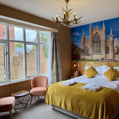 The Crescent Guest House Hotels near Stonegate