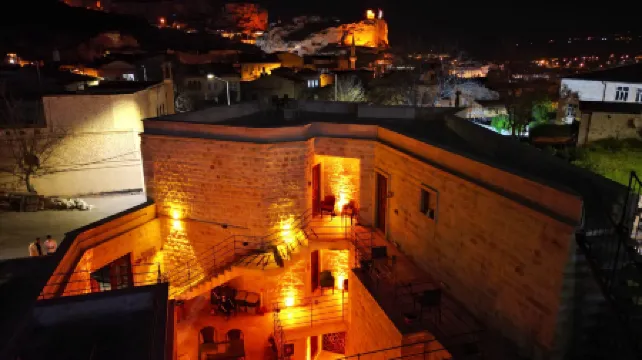 Cappatria Cave House