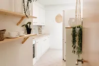 Apartment facing the sea, familiar and cozy.