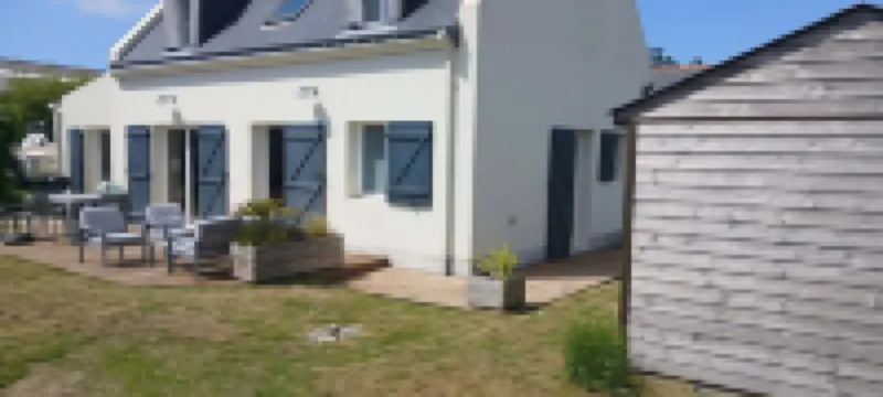 NEW DETACHED HOUSE 4 BEDROOMS GARDEN SAUZON BEAUTIFUL ISLAND AT SEA 貝勒島酒店