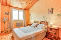 Beautiful Villa Downtown 120 m² Comfort Air Conditioning, Wifi 200 m Plage Hotels in Fleury