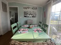 Fancy, Fabulous Flamingo Vibes !! Hotels in Stump Sound