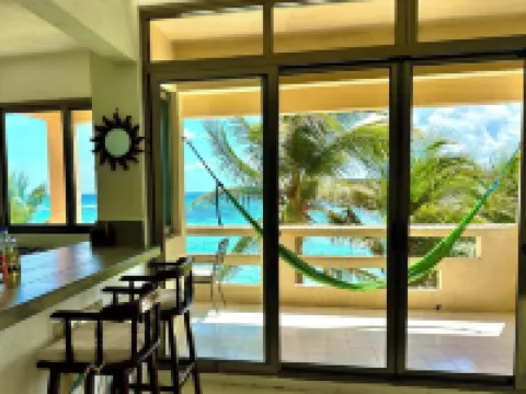 Direct Oceanfront, Corner Balcony Panoramic View of Beach, Half Moon Bay, Akumal Hotels in Akumal
