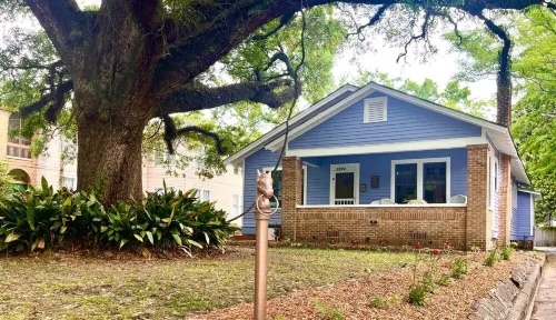 The Bungalow at Gallery 450