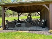Raystown’s Rustic Homestead