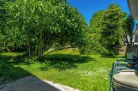 Quite House Near the Vancouver Airport Hotels in Tsawwassen