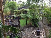 Nestled in the beautiful New Zealand bush a classic Kiwi bach. Hotels in Granity