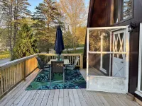 Cozy cabin in downtown Lewisburg WV close to snowshoe sky resort