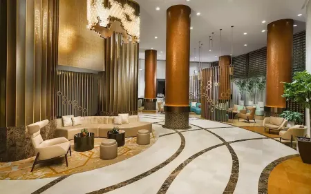 SUNNY ISLES MIAMI - Beach Front Resort