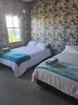 Room for everyone ..comfortablebeds for large groups