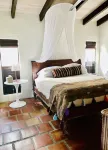 CRUCIAN HACIENDA