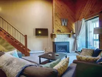 Top floor with mountain views